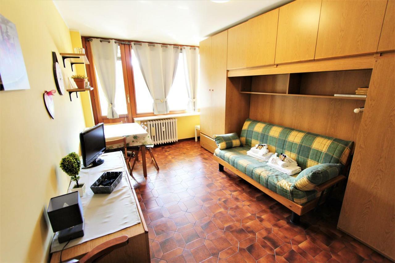 Hostdomus - Panoramic Residence Sestriere Exterior photo